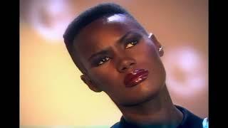 Grace Jones - I've Seen That Face Before (Libertango), 1981 / digital remastering by FFFclub