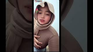 BIGO LIVE HOT| HOST PULEN DISURUH BUKA KACAMATA SAMA VIEWER 