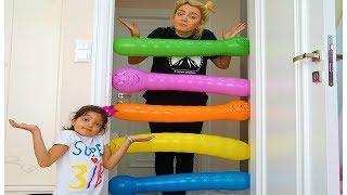 Masal  play with Funny Balloons