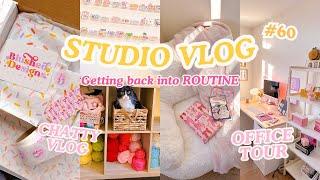 A chatty week in the studio: New ideas, finishing college, planning for a trip Studio Vlog 60