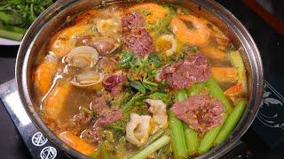 Cách nấu Lẩu Thái Chua Cay tôm thịt bò hải sản đơn giản tại nhà