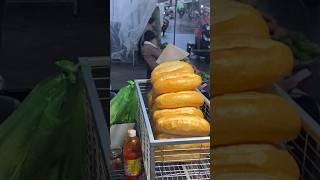 Cô bánh mì nhiệt huyết Đà Lạt ,bánh siu ngon siu mê