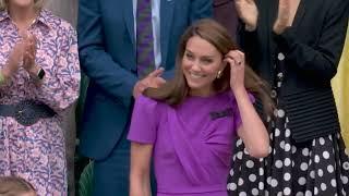 Kate Middleton greeted by standing ovation at Centre Court | Wimbledon on ESPN