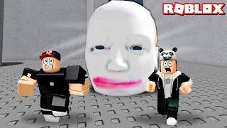 Koca Kafa Bizi Kovalıyor!! Kaç ve Yakalanma - Panda ile Roblox Escape Running Head