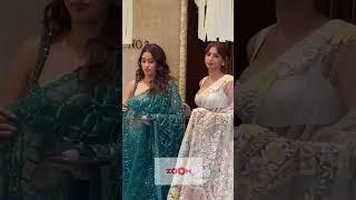 Janhvi Kapoor HELPS sister Khushi Kapoor as she struggles to walk in her saree  #shorts