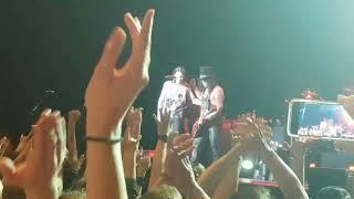 Slash & Myles Kennedy and The Conspirators.World on fire. live with introduction