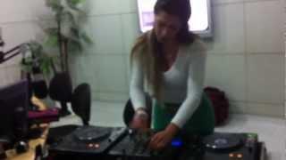 DJ LARISSA LAHW @ Radio FM Cultura HD.