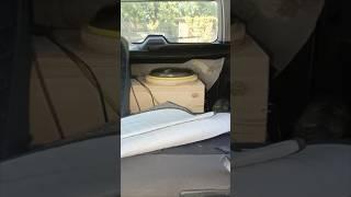 валит басс // #автозвук #automobile #сабвуфер #bass #subwoofer #meme #speaker #music #топ