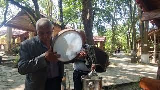 Gel gedek burdan uzaqlarda qalaq Arif baba