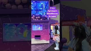 Playing Aphmau’s MeeMeows Arcade at VidCon! #aphmau #vidcon #gamingmermaid