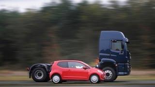 VW Titan vs. VW Up - Der größte VW gegen den kleinsten