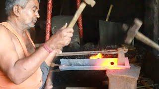 Talented Blacksmith Makes a Wonderful Tongs | smithing skill