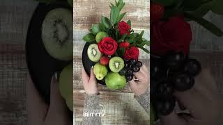 فكرة تنسيق بوكس هدايا بـ الفواكه و الزهور