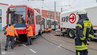 Straßenbahn entgleist in Kurve - aufwändige Eingleisung durch KVB und Feuerwehr | 23.03.2021