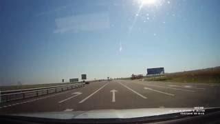 Водятел на дороге