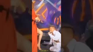 ĐÀM VĨNH HƯNG SONG CA CÙNG MỸ TÂM,,ĐÀM VĨNH HƯNG LÀM ĐIỀU BẤT NGỜ