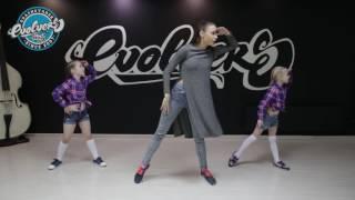 Как научить детей танцевать? Видео-урок Baby Dance. Evolvers Dance School