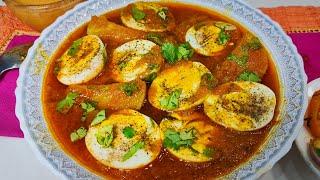 4 Masalo Banaye Ye Special Anda Saalan | Aloo Anda Egg Curry