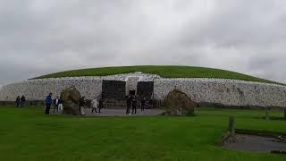 アイルランド　ニューグレンジ　Ireland Newgrange