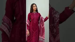 Uncover the Newest Women's Dresses in Rajis Clothing's |The Shining Star | Andaz-E-Bayan #shorts