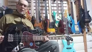 High End Japanese Bass Guitars: Momose MJB2 Custom BASS GUITAR REVIEW / PRESHIPMENT SOUND CHECK