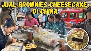 PERTAMA KALI JUAL BROWNIES CHEESECAKE DI CHINA, TERNYATA DISUKAI SEMUA USIA DISINI, LUDES! 