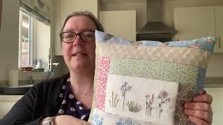 Layfamilyyarn diaries: knitting podcast with a bit of quilting stitching