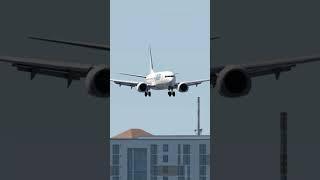 Aerofly FS Global | FlyDubai Boeing 737 MAX-8 Smooth Landing at Dubai Airport  #Shorts