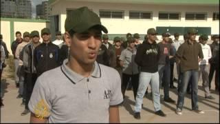 Hamas takes military training to schools