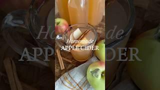 Apple cider is so easy to make at home…and there are only 4 ingredients!  #fallrecipe #falldrinks