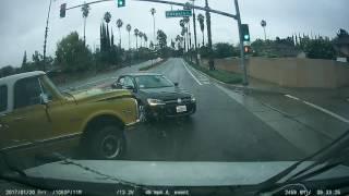 Car Crash, woman runs red light, gets t-boned