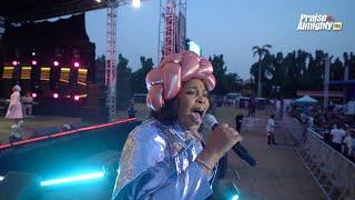 (Part 2) : Tope Alabi blesses fans with her evergreen songs at PRAISE THE ALMIGHTY 2024