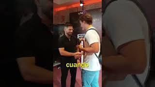 Pedí a este peleador de la UFC que me pegase...