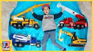 불이야 불! 브루더 소방차로 불을 꺼요. 소방차 크레인 중장비 장난감 인기동요 놀이 bruder toy nursery rhymse for kids [제이제이 튜브-JJ tube]