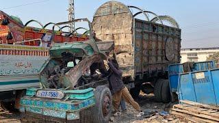 A Rusty & Damaged Bedford Truck that had been lying around for many years was Completely Restored