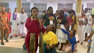 Holy Spirit Takes Control! ODEHYIEBA PRISCILLA Powerful Worship @(Who Is like God Accra )