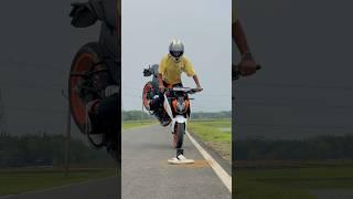 Bike Rider Ka Mehnat  || Sumon Stunts #shorts #ktm