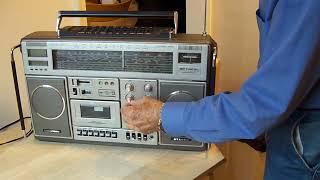 GRUNDIG RADIO RR-1140