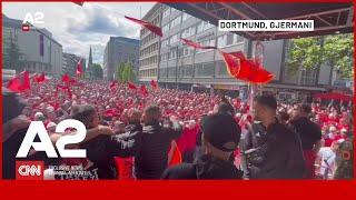 Atmosfera e zjarrtë para Itali-Shqipëri, tifozët kuqezi me podium në mes të Dortmundit