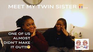 ASKING MY TWIN SISTER WHAT SHE HATES ABOUT ME// TWIN SISTERS TAG// WHAT IT FEELS LIKE TO BE A TWIN