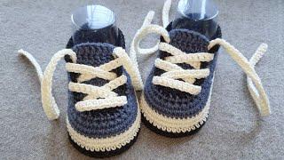 Booties sneakers crochet / 10 cm