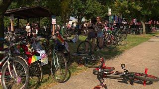 Annual Richmond ride celebrates queer and trans cyclists: 'Everyone comes together'