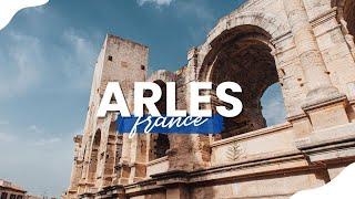 UNE JOURNÉE À ARLES