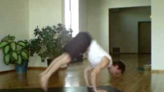 Steve Emmerman: how to jump into crow (bakasana)