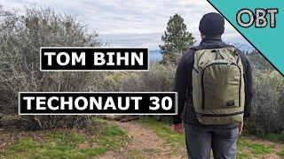 Tom Bihn Techonaut Review (My New Favorite Travel Pack)