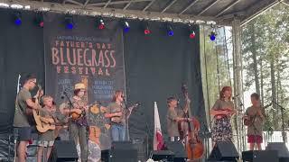 Wayfaring Stranger with Kids On Bluegrass