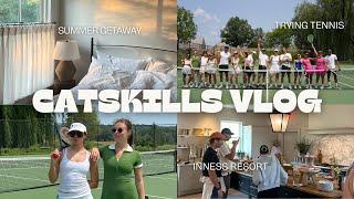 Catskills Vlog | pool day, tennis, taking pics + trying archery