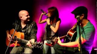 Joel Cooper & Joey Holloway Ft. Becky Andrews Acoustic At Big Heads