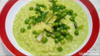 Ricette fai da te primi piatti - risotto in crema vellutata con bucce di piselli