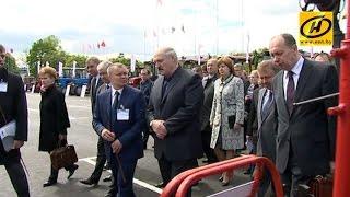 Александр Лукашенко посещает Минский тракторный завод